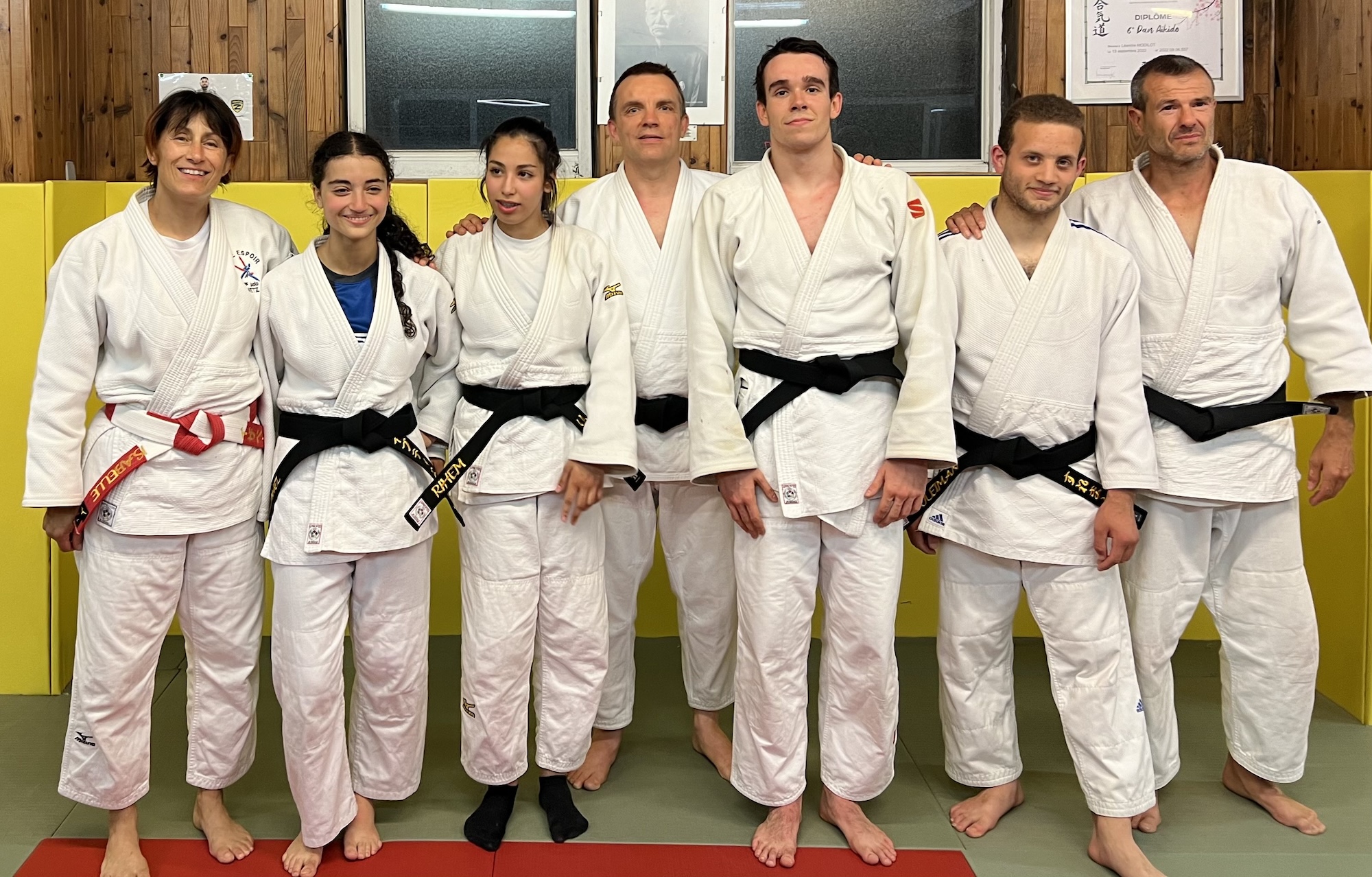 4 nouvelles ceintures noires de judo au club